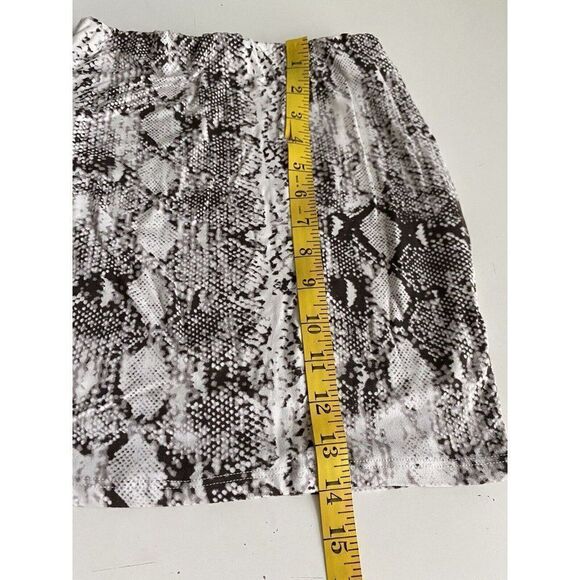 Fashion Nova Snake Skin Print Skirt Short Mini Stretch Women’s Sz S - Picture 4 of 7